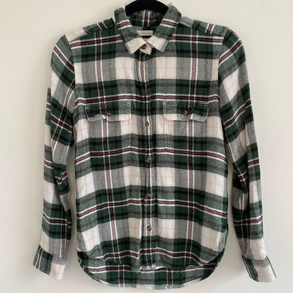 American Eagle Green Plaid Flannel Button Down - Picture 1 of 4